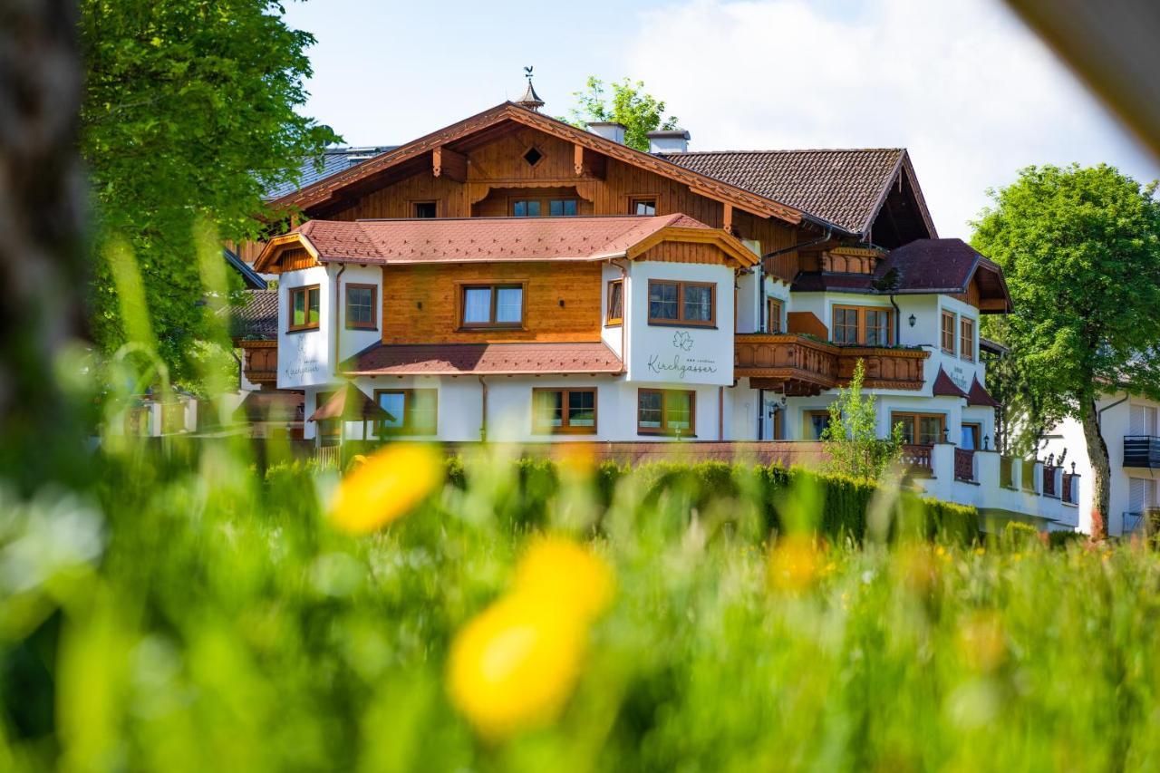 Landhaus Kirchgasser Ramsau am Dachstein Bagian luar foto