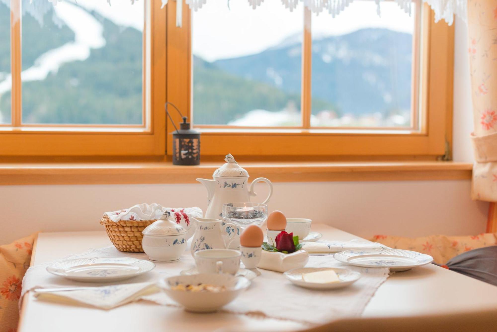 Landhaus Kirchgasser Ramsau am Dachstein Ruang foto