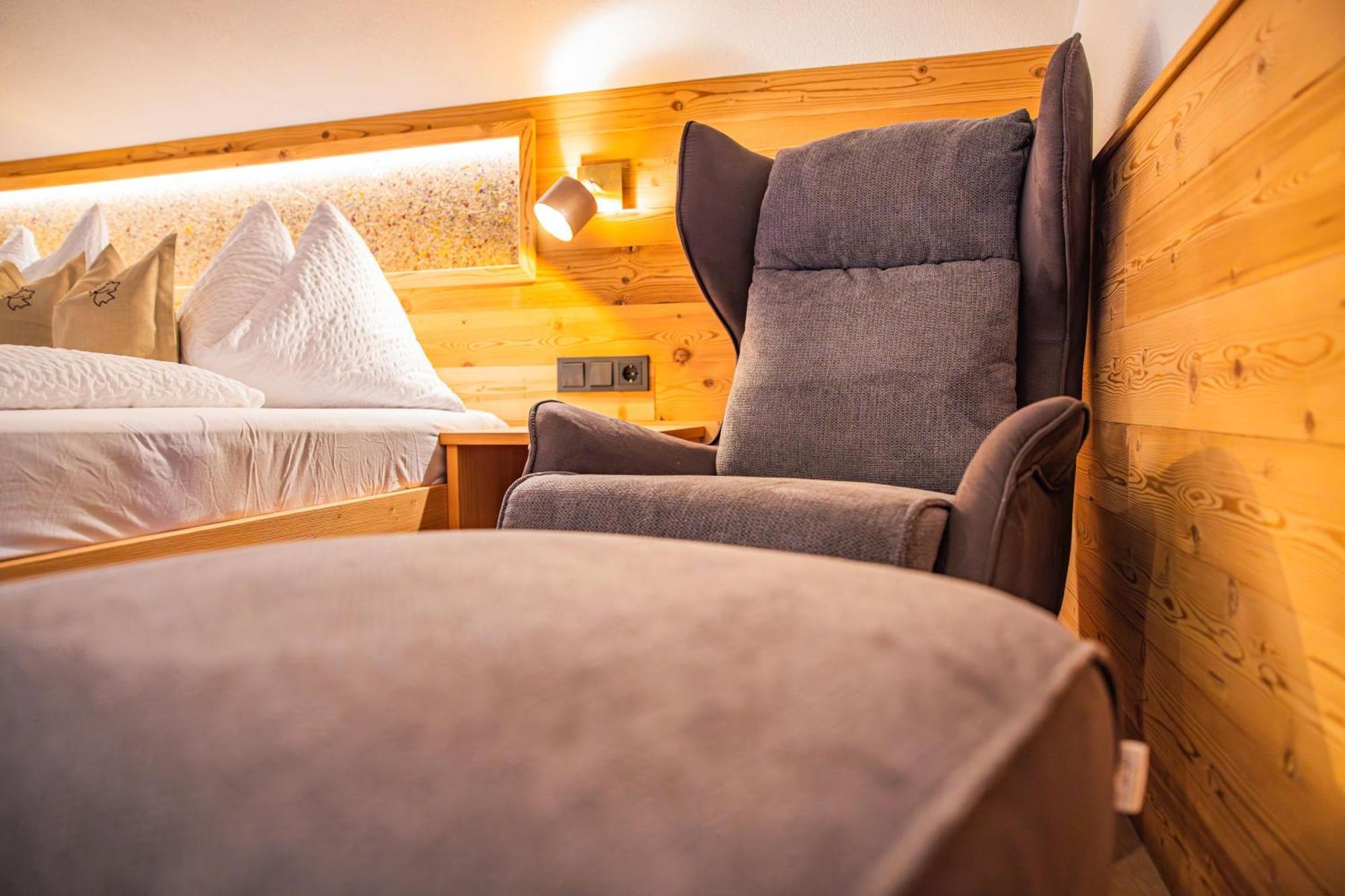 Landhaus Kirchgasser Ramsau am Dachstein Bagian luar foto