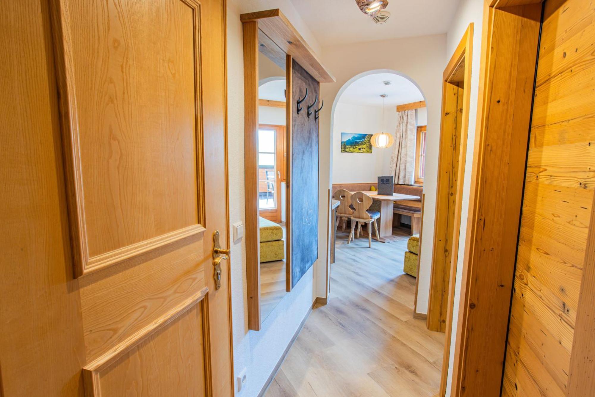 Landhaus Kirchgasser Ramsau am Dachstein Bagian luar foto